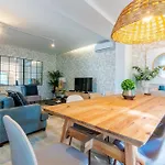 First Floor * Carregado